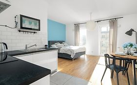 Very Berry - Zwierzyniecka 30 - check in 24h, parking, lift